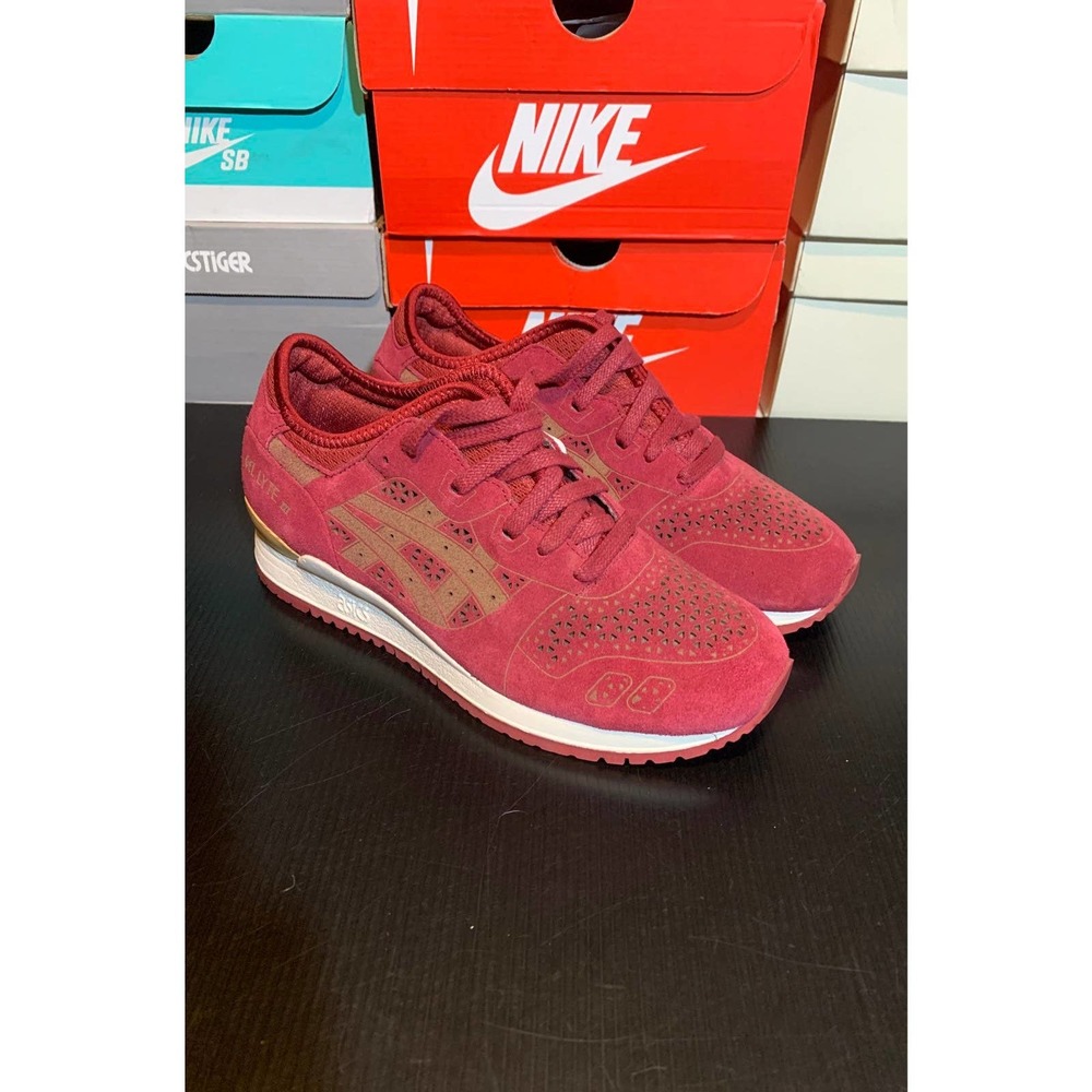 Brand New with Tags ASICS Gel-lyte iii 3 Red